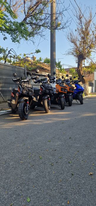 Inchiriez Scuter / Scooter Rent / Flota Glovo