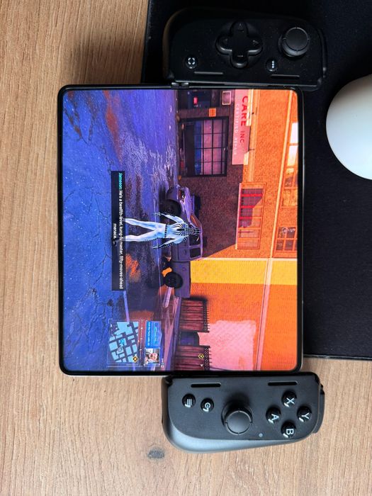 Razer Kishi v2 pro + Samsung fold 4