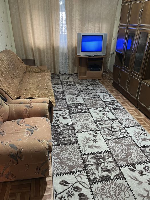 Квартира по суточно,3 комнаты
