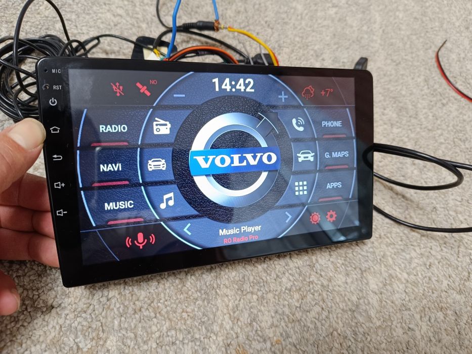 Navigație auto universala cu android