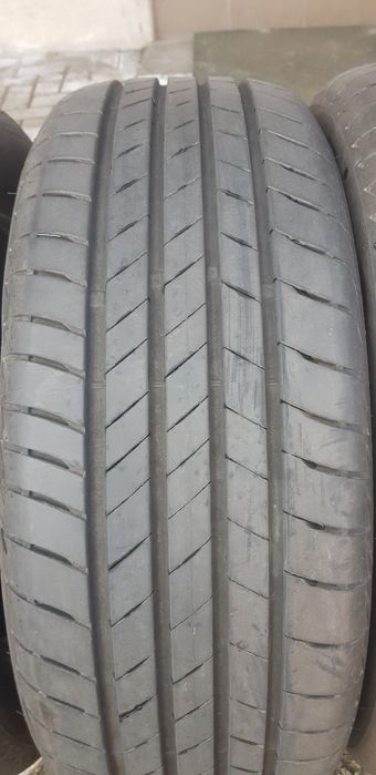 Vand anvelope vară 235 55 18 Bridgestone