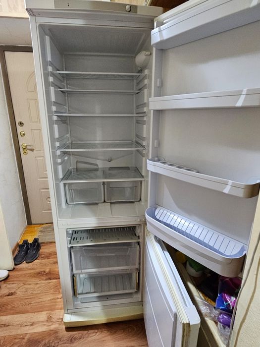 Холодильник Indesit SB185.027 б/у