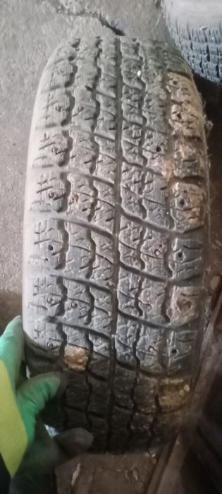 Продам два колеса