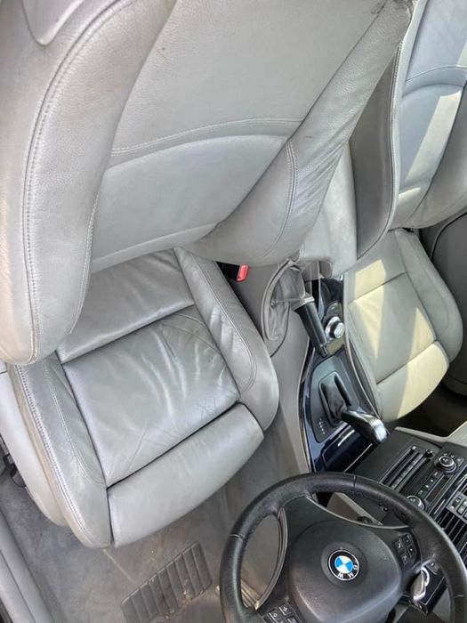 Dezmembrez BMW 335d E92 Bi-turbo 286cp,Recaro gri ,volan padele,Xenon