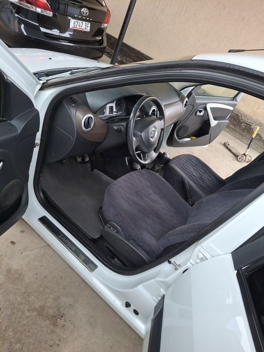 Ларгус 7 орындык