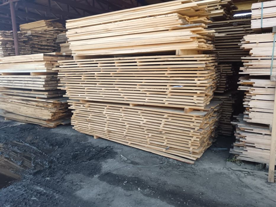 Vand cherestea de stejar tivita si uscata