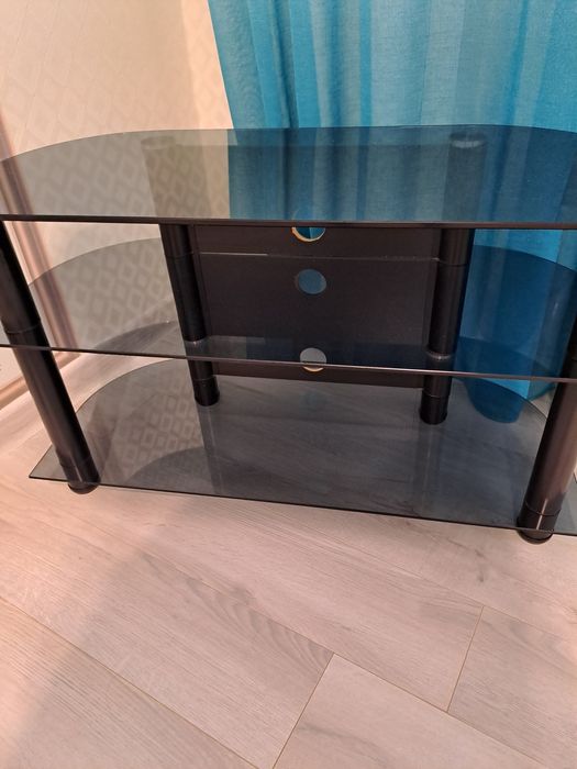 Подставка под ТВ