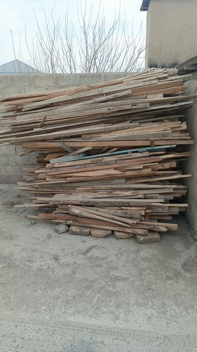 Б/у болор квлама река черный потолок тахта бор