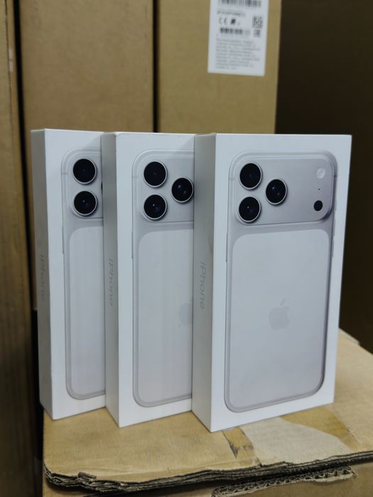 Смартфон Apple iPhone 17 Pro Max 256 GB Silver