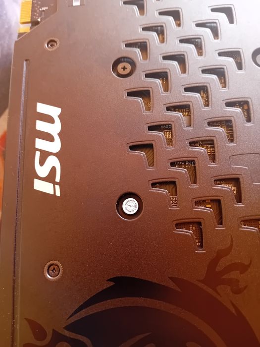 Геймърски компютър intel 12100/16gb/ssd