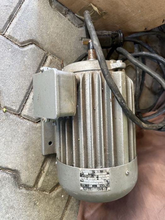 Асинхронен Ел.Двигател 1.1kw 1410 об.минута