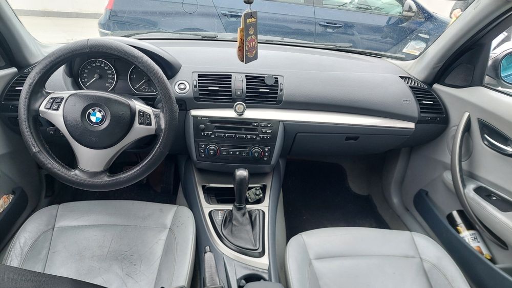 Bmw Seria 1 2.0d automată
