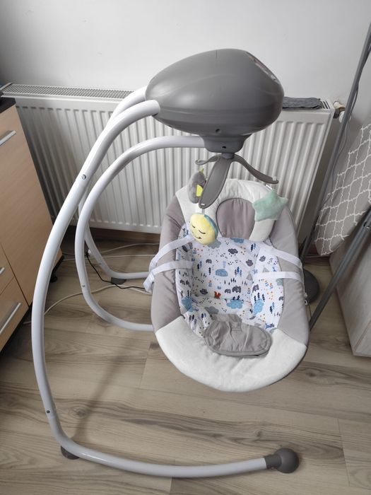 Leagăn electric Wunderkid Side – gri, cu telecomandă