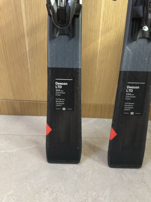 Völki Deacon Ltd 144см