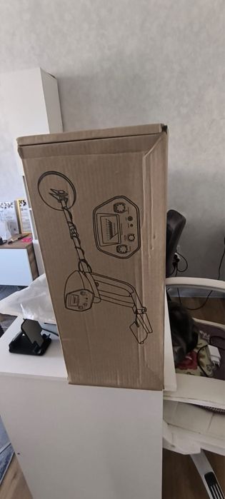 Металлоискатель новый