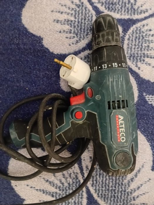 Продам шуруповёрт