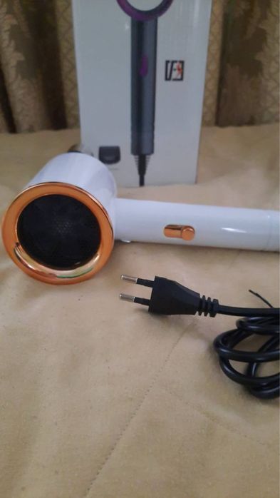 Новый фен для волос