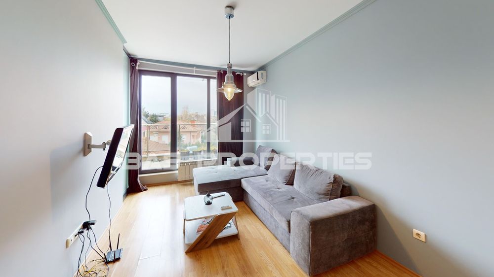 Продава се Двустаен апартамент в София, Витоша - 87 кв.м за 2690 €/кв.м - Снимка #2