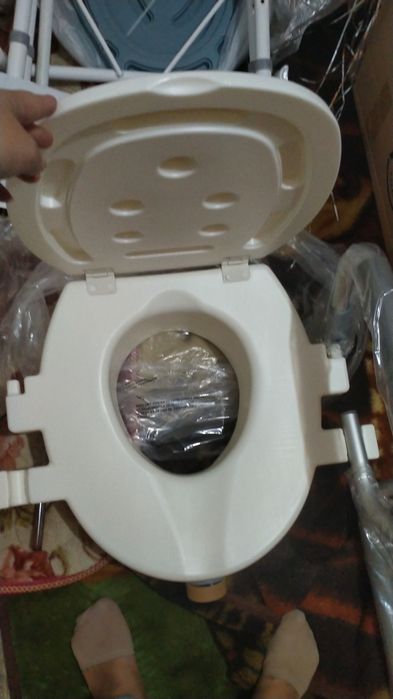 Новый насадка для унитаза