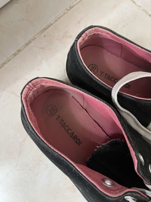 Кеды и кроссовки белые