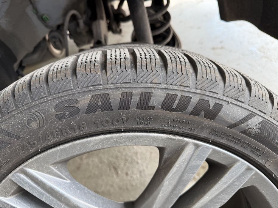 Зимни гуми Sailun 245/45/18 DOT1824-7.4 mm