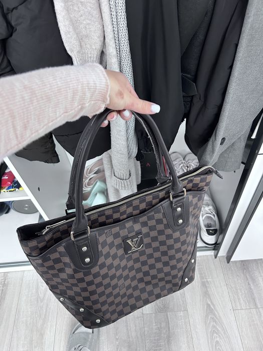 Geanta Louis Vuitton
