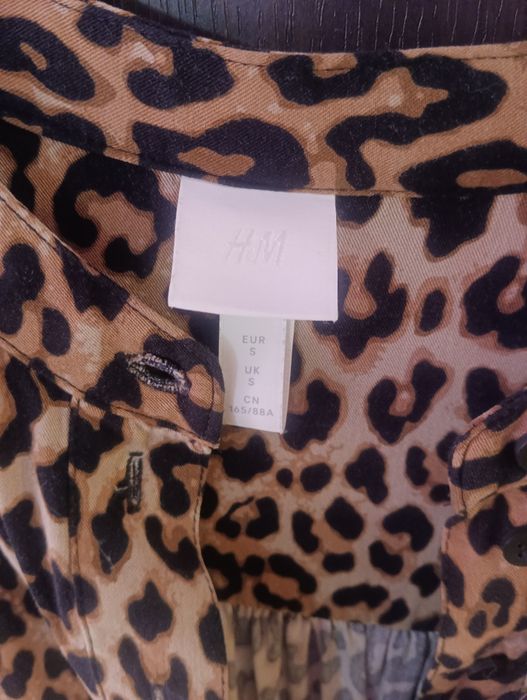 Рокля с тигров принт H&M