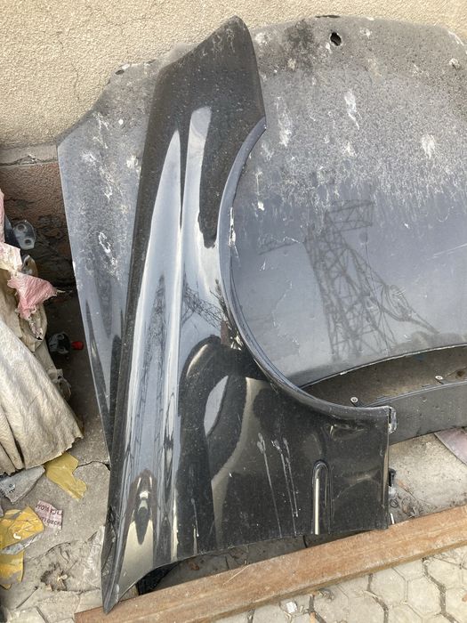 Mercedes w211 капот.