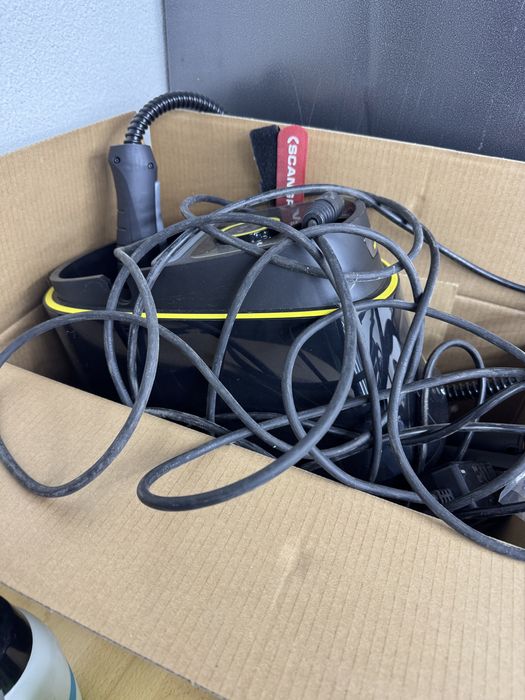 Karcher sc 3 delux / Парочистачка