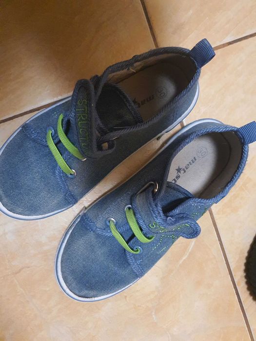 Обувки за дете  маратонки и сансали