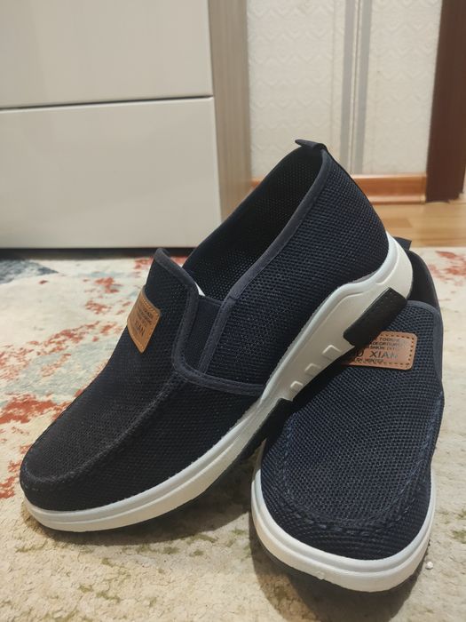 Обувь для мальчика новая