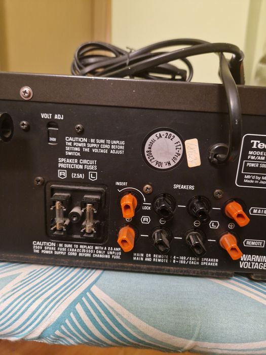 Красив ресивър Техникс, сглобен в Япония