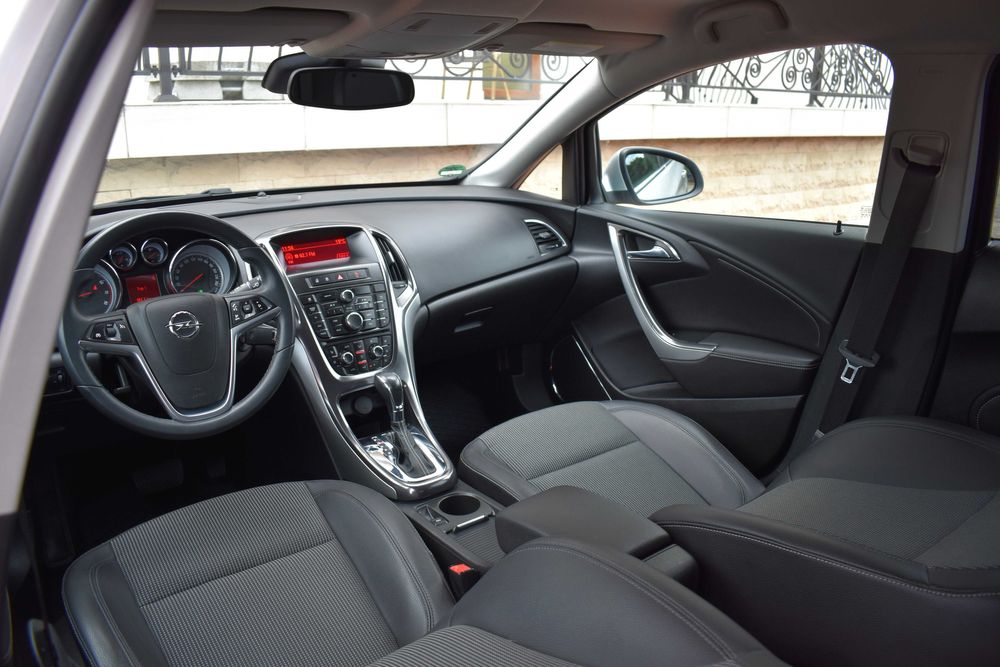 Opel Astra ~ cutie automata ~ motor clasic ~ 1.6 benzina