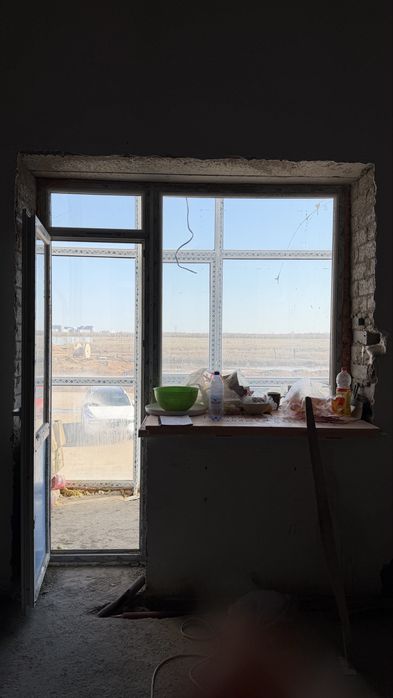 Продаю пластик окна витражи