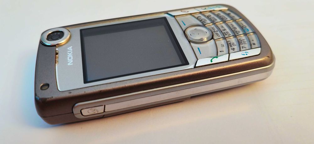 Nokia 6680 много запазен 25 минути разговори 100% ориг Made in Finland