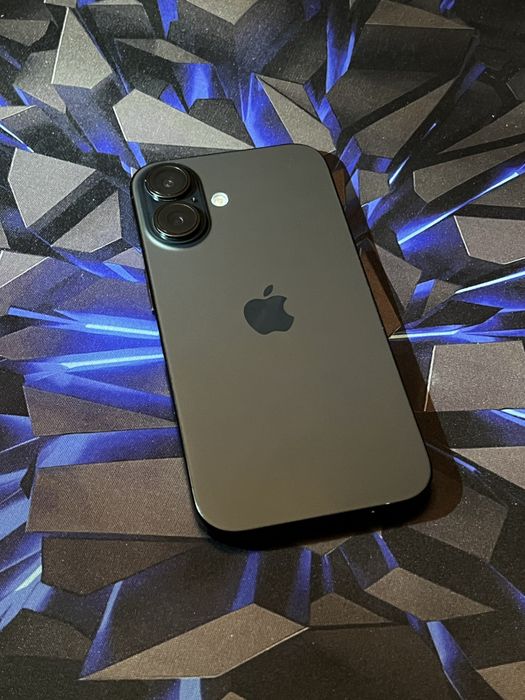 Iphone 16 128gb.