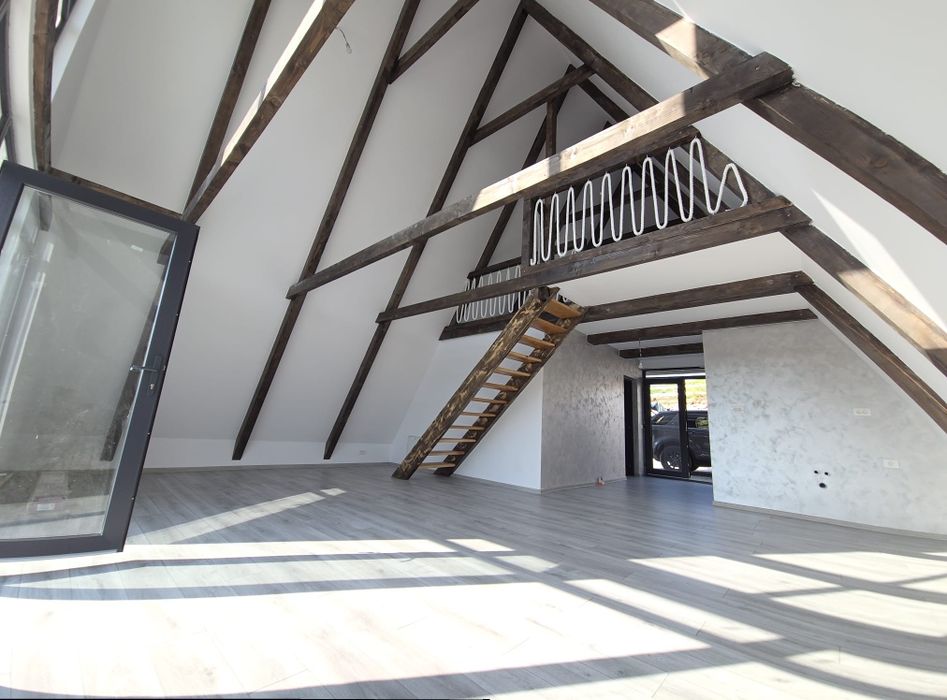 Vând cabana A-frame Damis