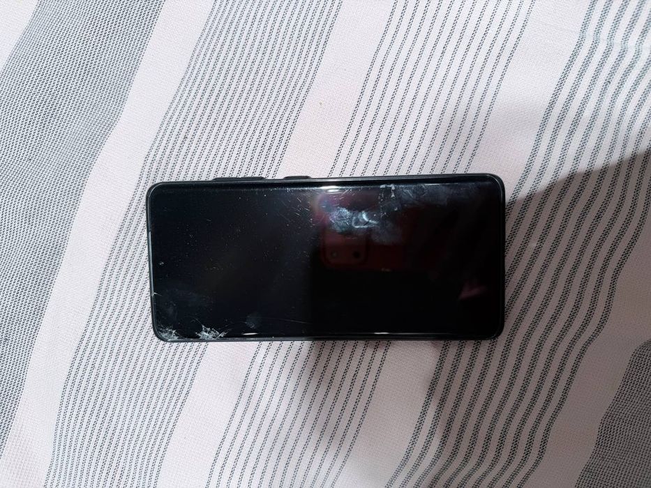 Продаётся Samsung S21 ultra