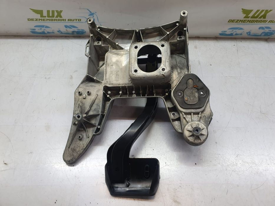 Pedala frana Volkswagen Touareg 1 (7L) (2002 - 2007) (3.0 tdi) CAS