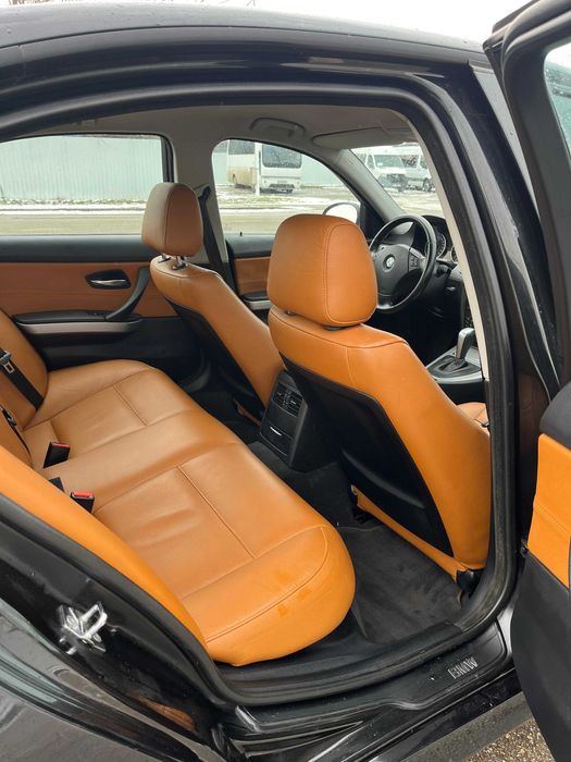 BMW 320d Individual cutie Automata impecabil