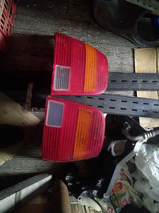 Фарове и стопове