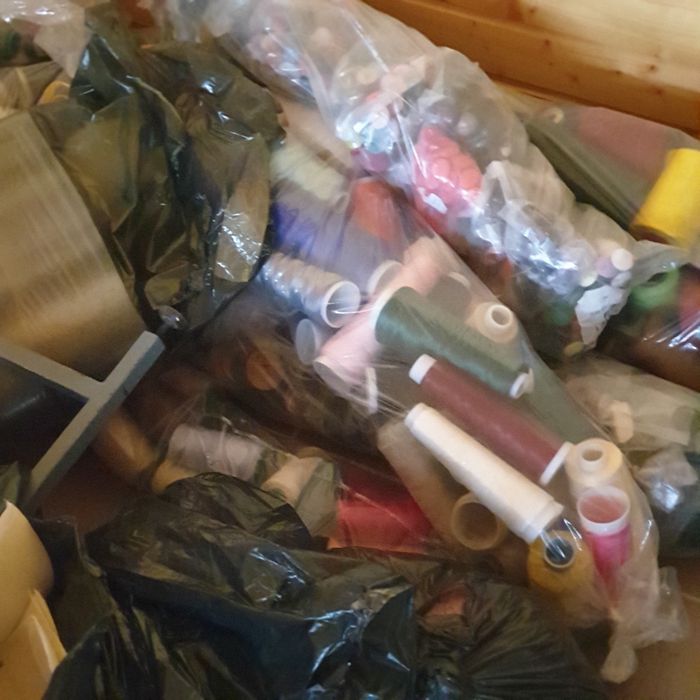 Diferite tesaturi di dezactivare atelirr de croitorie