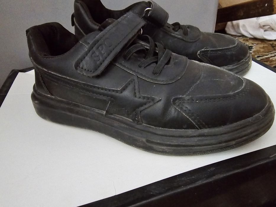 Аяқ киімдері балаларымның