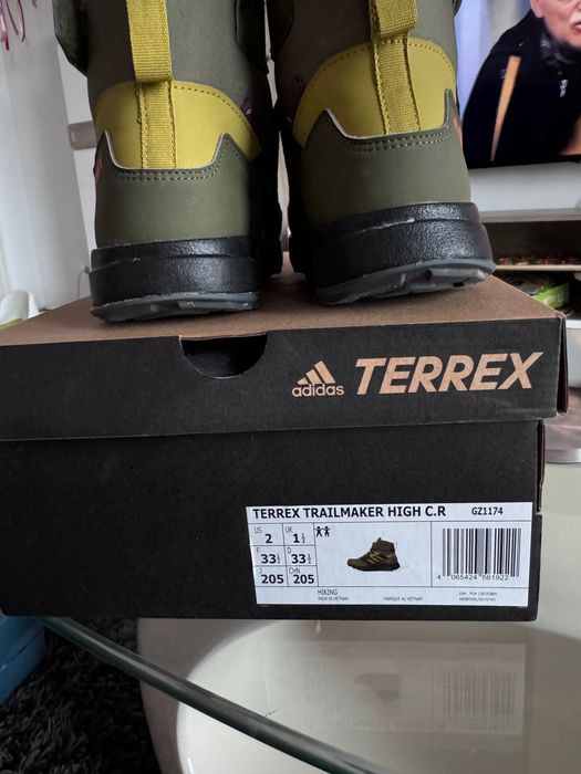 Ghete sport copii Terrex Adidas, mărimea 33 1/2 EU