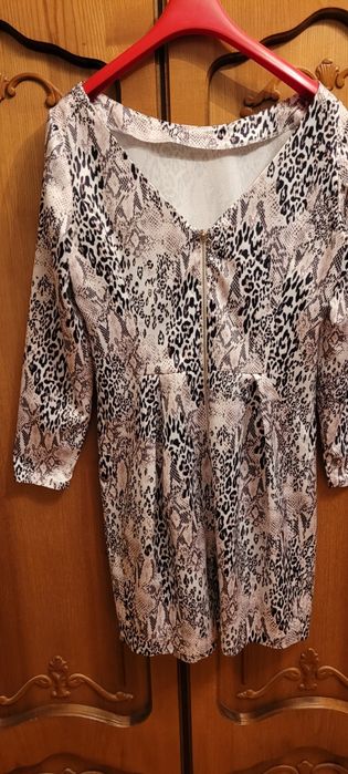 Платье женское с длинным рукавом