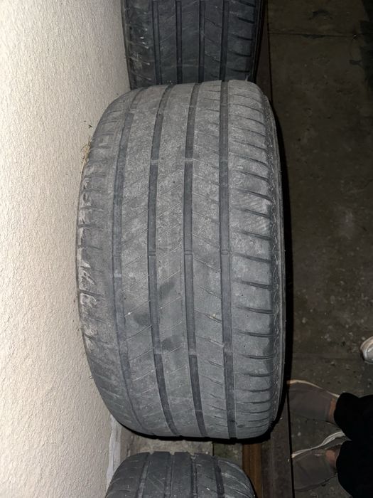 Резина Bridgestone R20