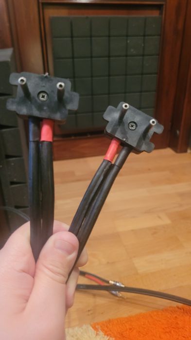 Cabluri boxe Naim NACA5 – 3m cu mufe originale pentru amplif. NAIM