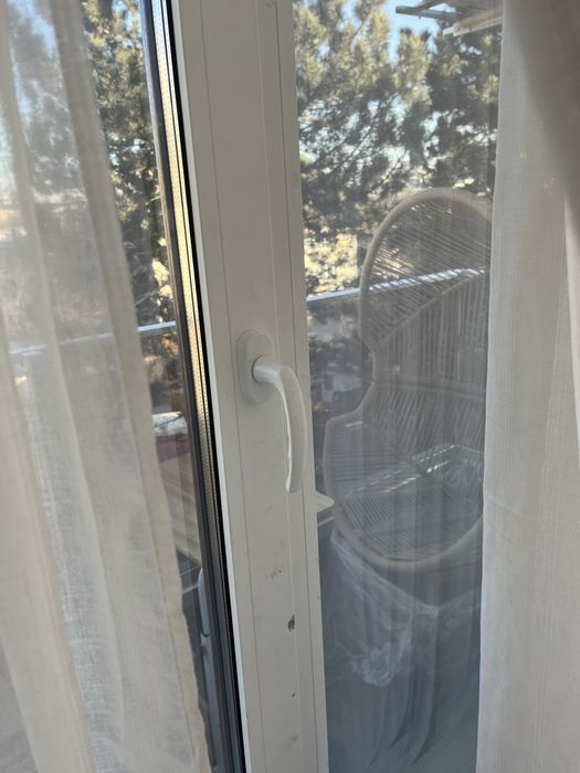 Дава се под наем Двустаен апартамент в с. Чуйпетлово, Област Перник - 56 кв.м за 747.66 € - Снимка #4