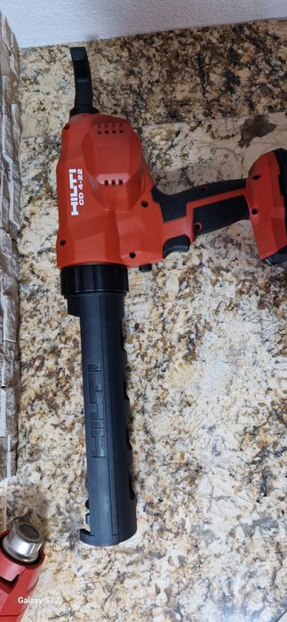 Hilti set scule pe acumulator