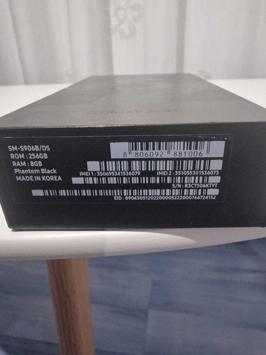 Vînd samsung s22 plus!